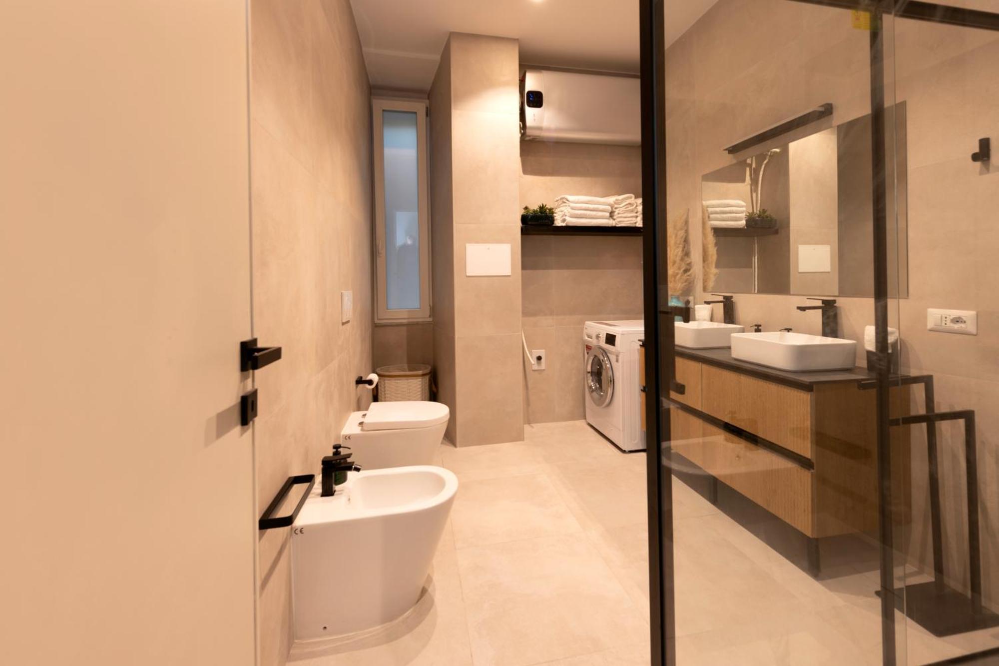 Bastioni Central Apartment Civitavecchia Exterior photo
